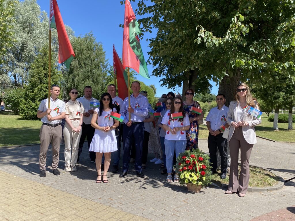 Митинг-реквием, посвященный Всенародному дню памяти жертв Великой Отечественной войны и геноцида белорусского народа, прошел в Сопоцкине.