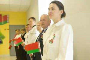 В ГУО «Ратичская средняя школа» прошла линейка, посвящённая государственной символике Республики Беларусь